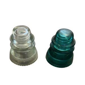 Set of 2 Vintage‎ Glass Insulators